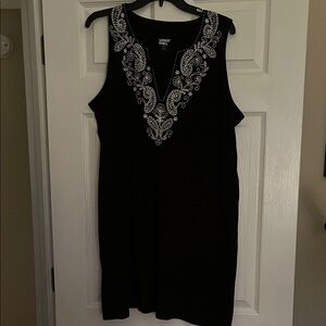 Karen Kane Black Embroidered Sleeveless Top